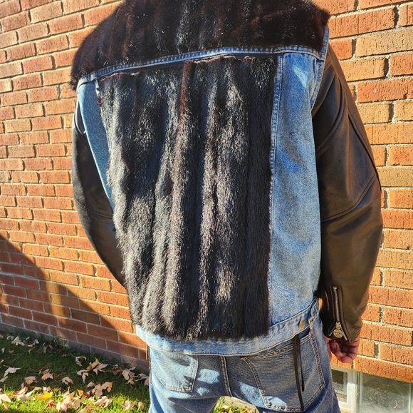 One of a kind! Custom Mink and Denim trimmed in Alligator Harley Davidson Vest - Picture 2 of 4